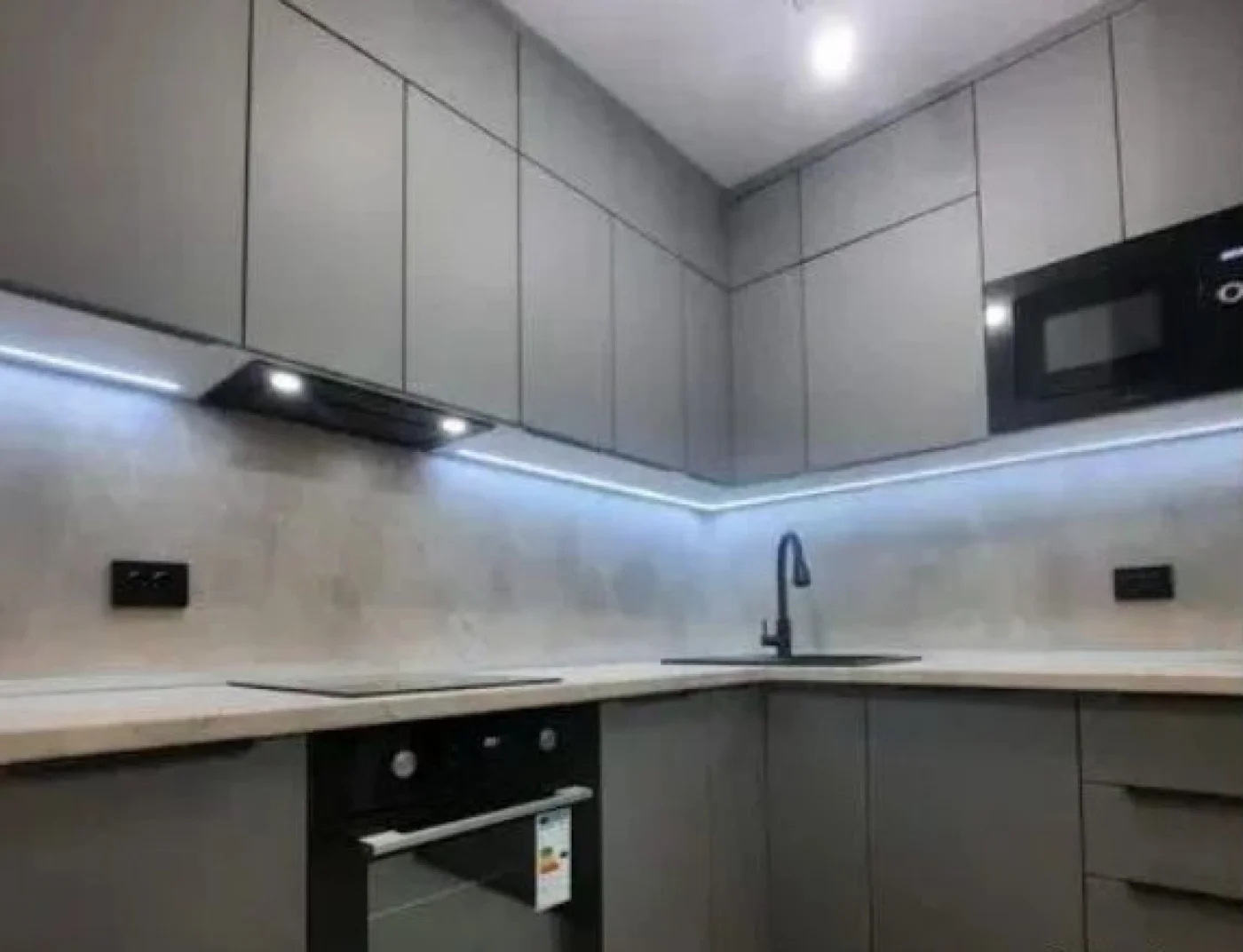 Кухня на заказ под ключ с доставкой и установкой